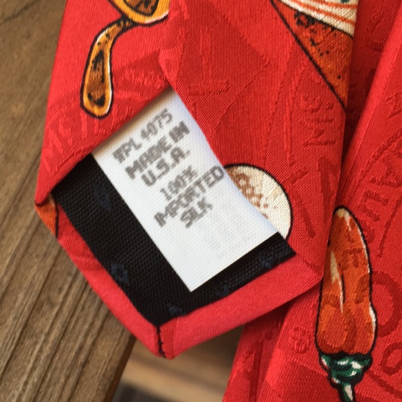 Tabasco Golf Red Silk Tie - Picture 3 of 4